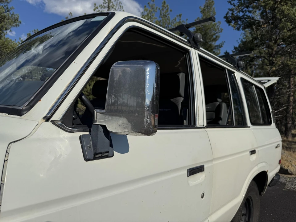 1988 Toyota J60 Land Cruiser - Image 21 of 31