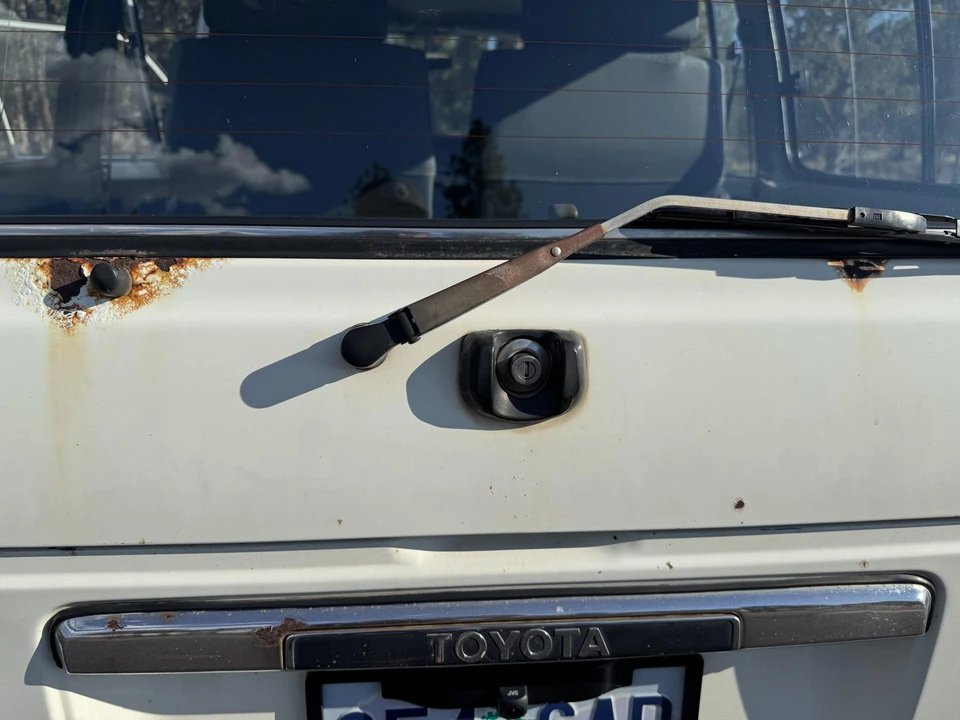 1988 Toyota J60 Land Cruiser - Image 25 of 31