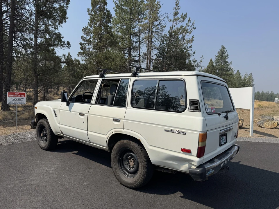 1988 Toyota J60 Land Cruiser - Image 9 of 31