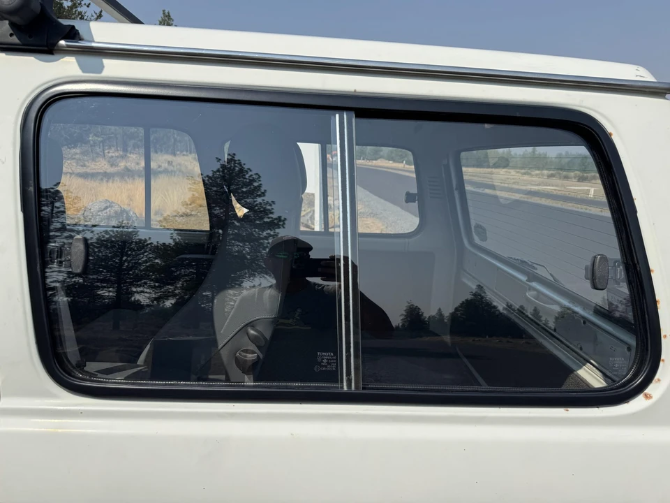 1988 Toyota J60 Land Cruiser - Image 29 of 31
