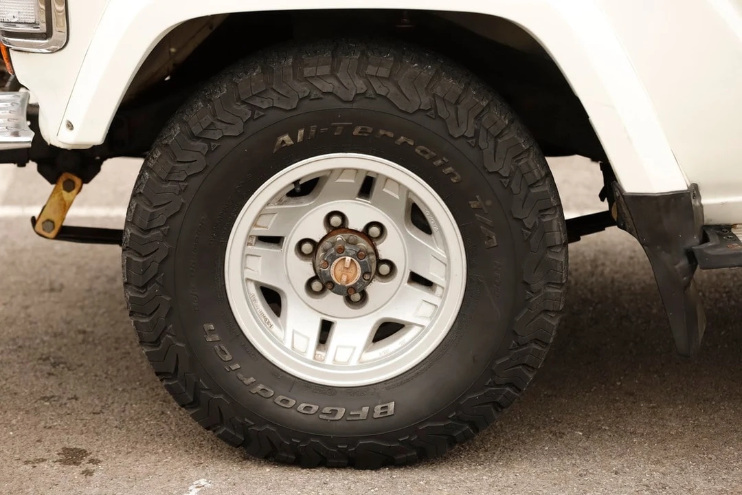 1988 Toyota J60 Land Cruiser - Image 29 of 30