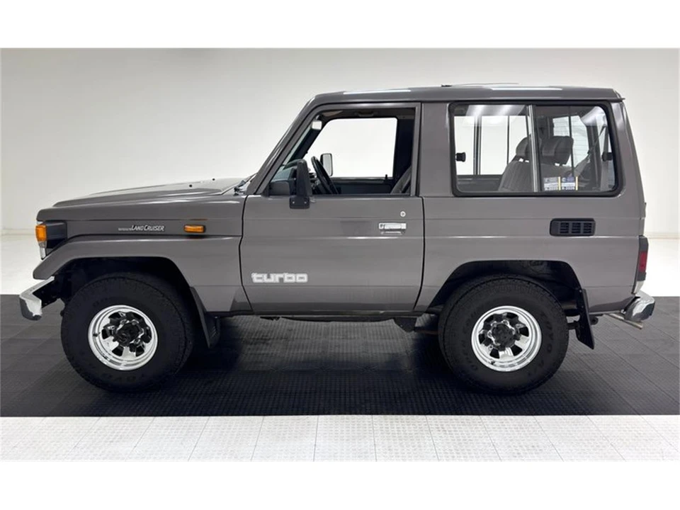 1988 Toyota J60 Land Cruiser - Image 2 of 31