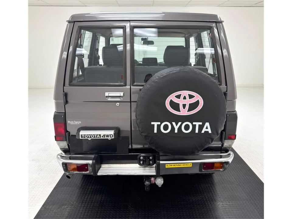 1988 Toyota J60 Land Cruiser - Image 4 of 31