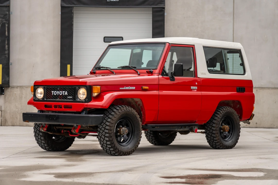 1988 Toyota J70 Land Cruiser - Image 9 of 31