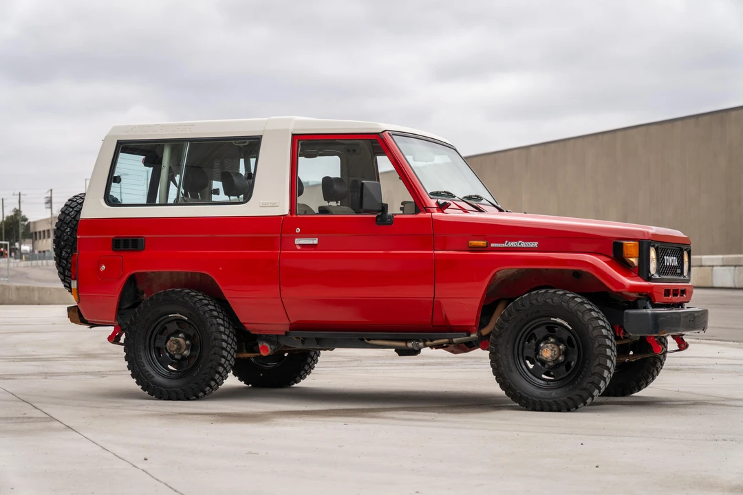 1988 Toyota J70 Land Cruiser - Image 22 of 31
