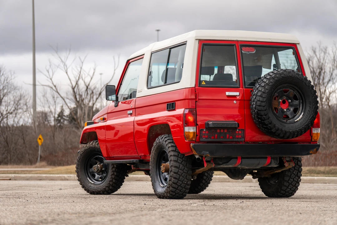 1988 Toyota J70 Land Cruiser - Image 15 of 31