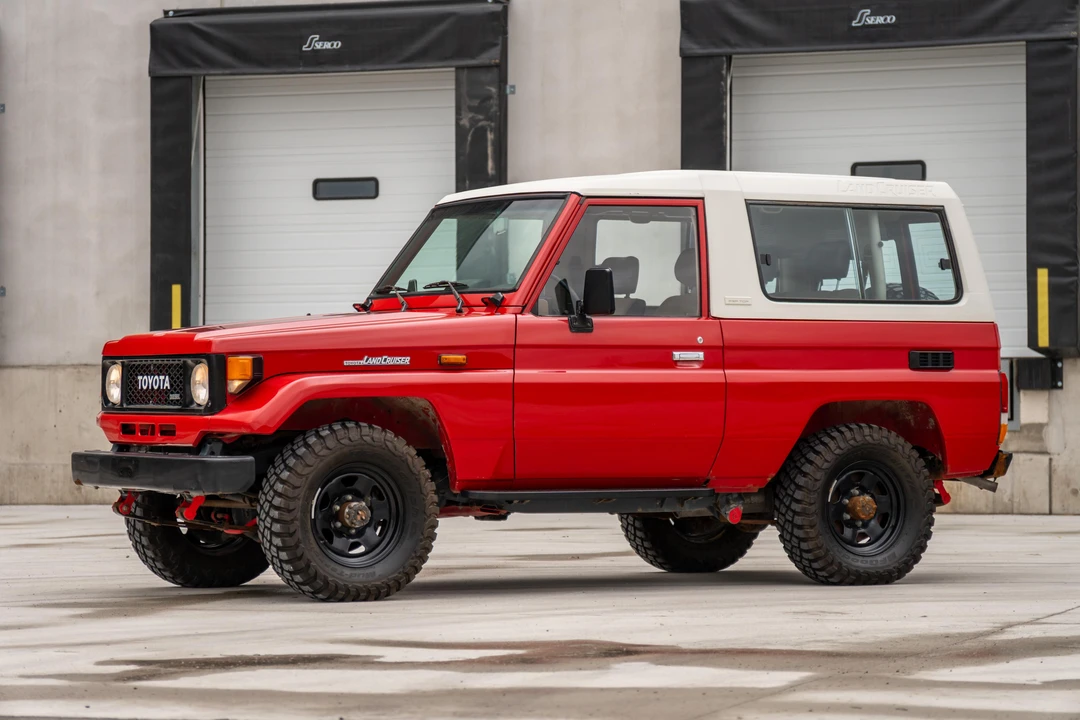 1988 Toyota J70 Land Cruiser - Image 10 of 31
