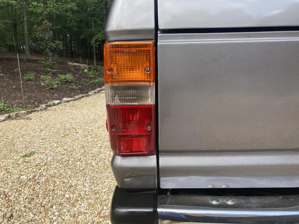1988 Toyota J60 Land Cruiser - Image 18 of 30