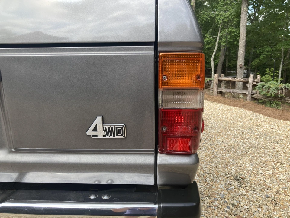 1988 Toyota J60 Land Cruiser - Image 19 of 30