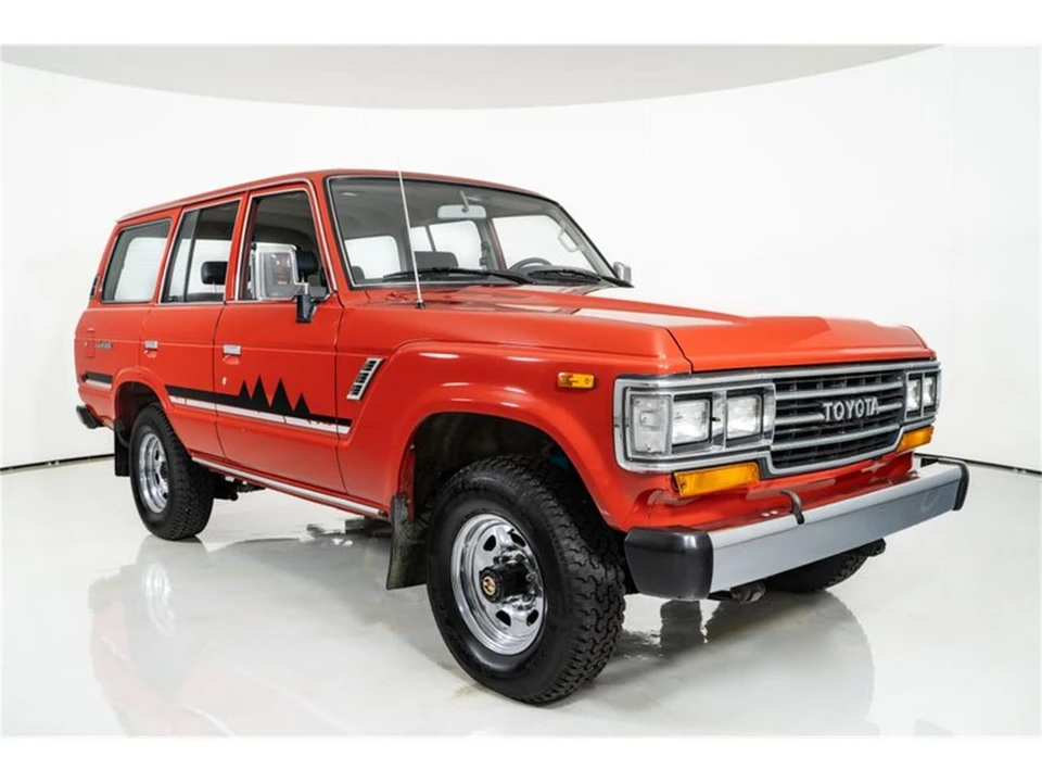 1988 Toyota J60 Land Cruiser - Image 12 of 31