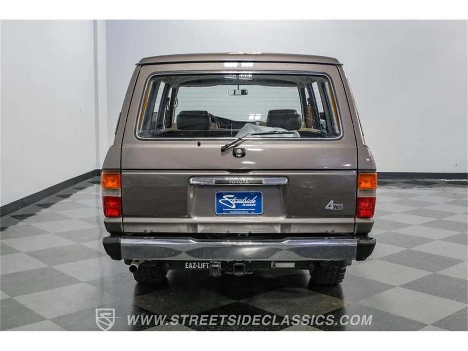 1988 Toyota J60 Land Cruiser - Image 11 of 31