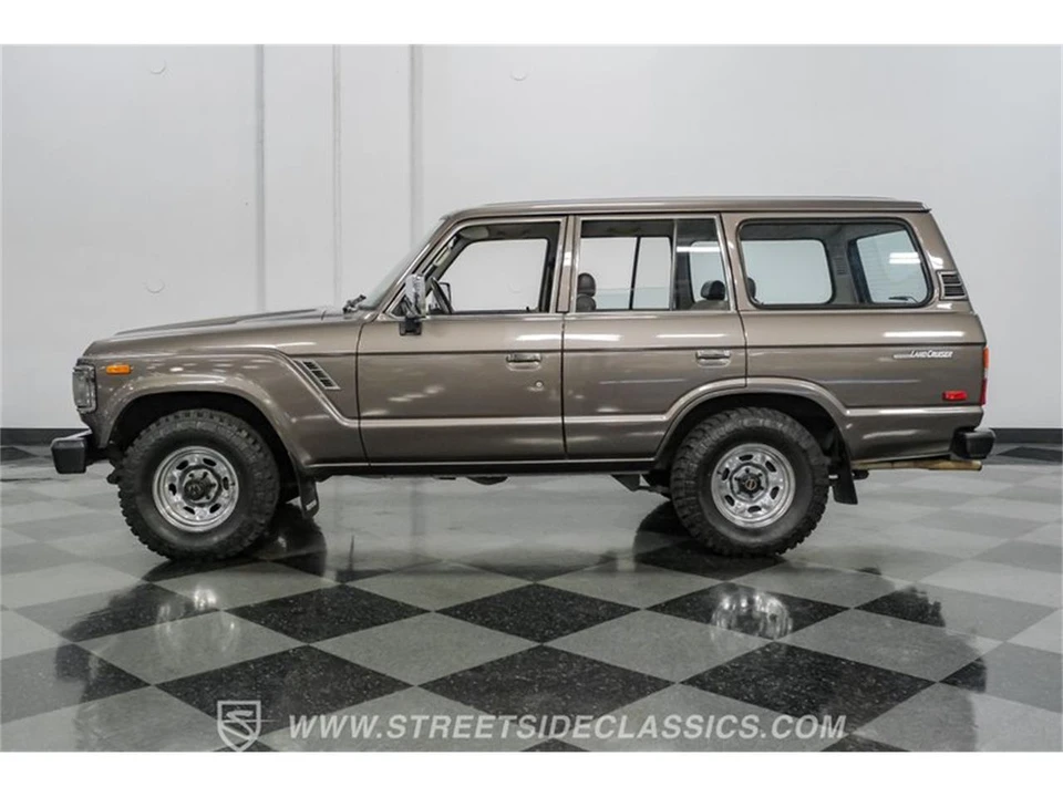 1988 Toyota J60 Land Cruiser - Image 2 of 31
