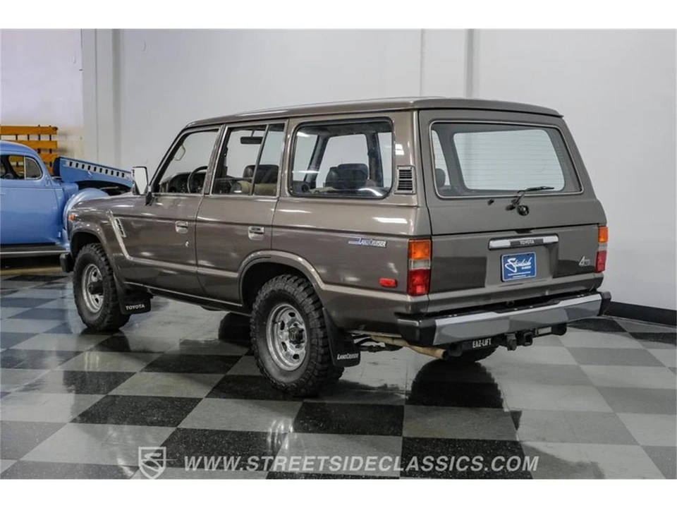 1988 Toyota J60 Land Cruiser - Image 9 of 31
