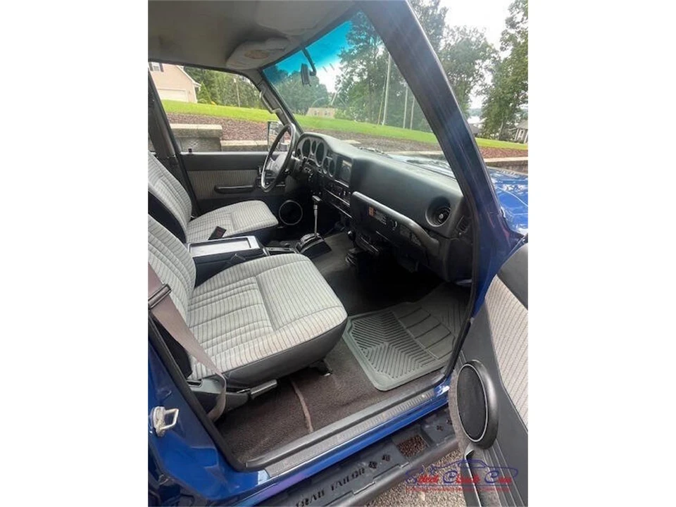 1988 Toyota J60 Land Cruiser - Image 7 of 16