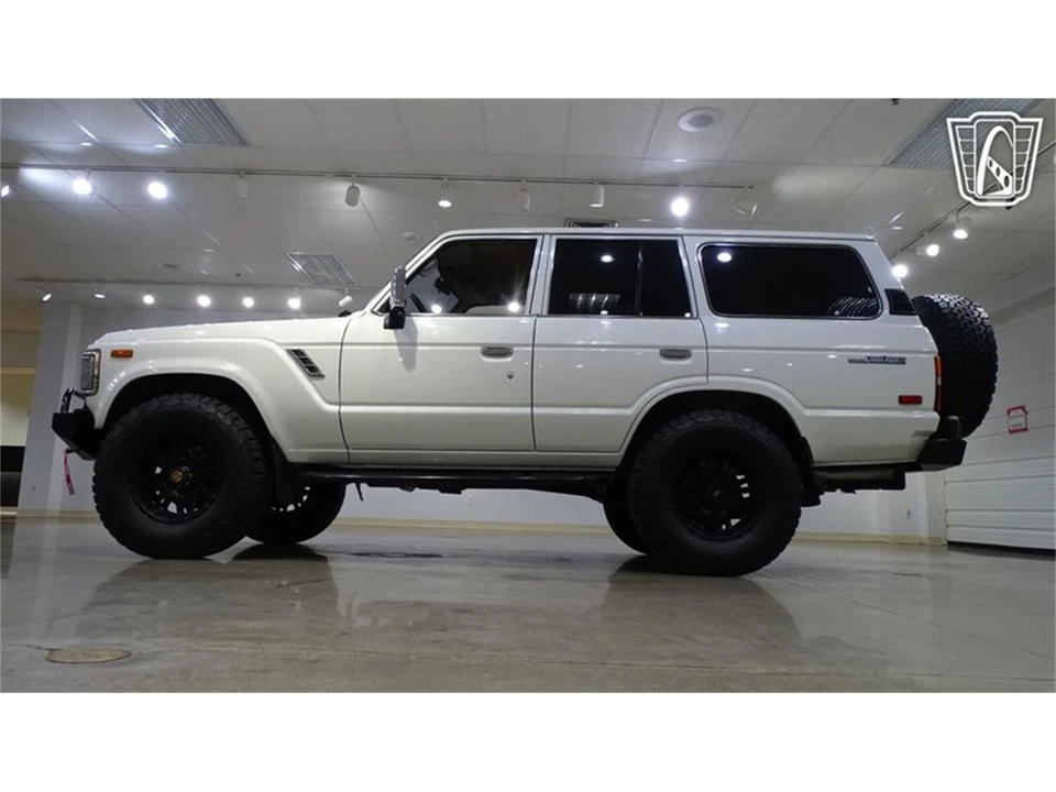 1988 Toyota J60 Land Cruiser - Image 7 of 31