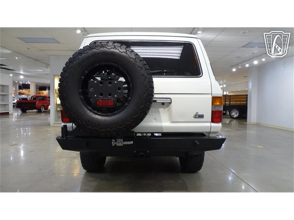 1988 Toyota J60 Land Cruiser - Image 12 of 31