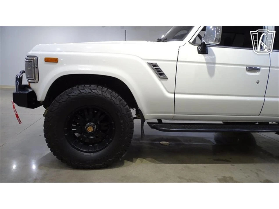 1988 Toyota J60 Land Cruiser - Image 28 of 31