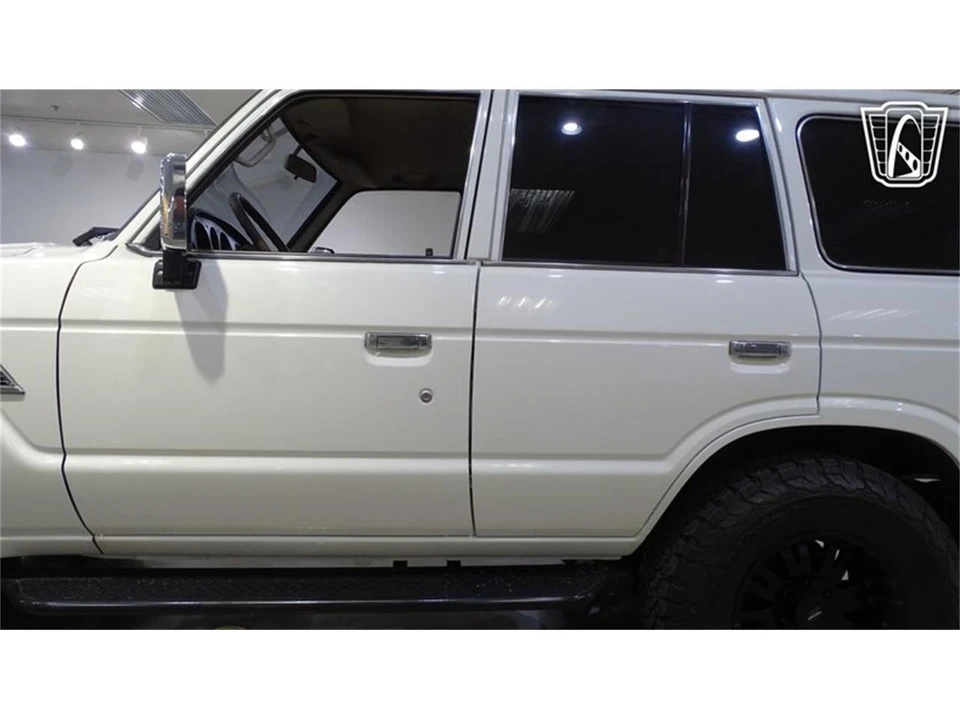 1988 Toyota J60 Land Cruiser - Image 29 of 31