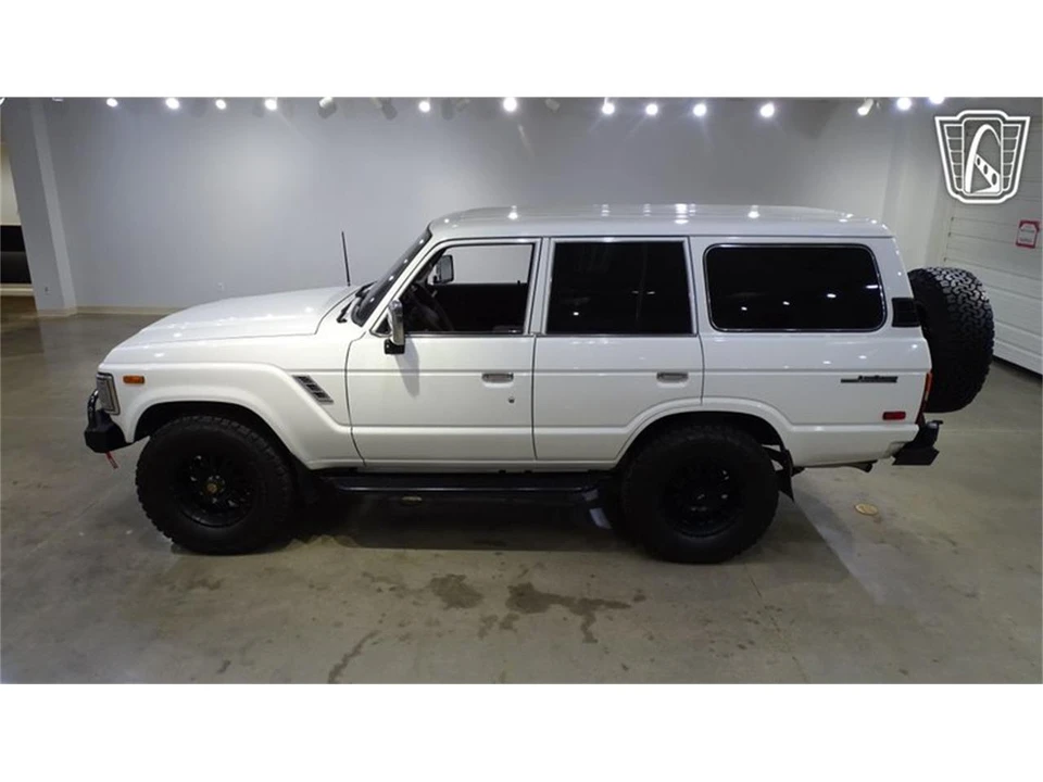 1988 Toyota J60 Land Cruiser - Image 5 of 31