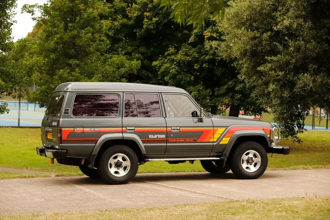 1988 Toyota J60 Land Cruiser - Image 23 of 30