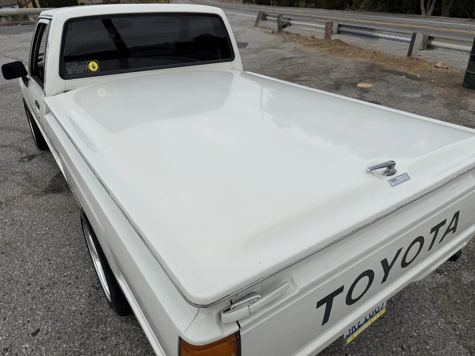 1988 Toyota Hilux 4th Gen - Image 26 of 31