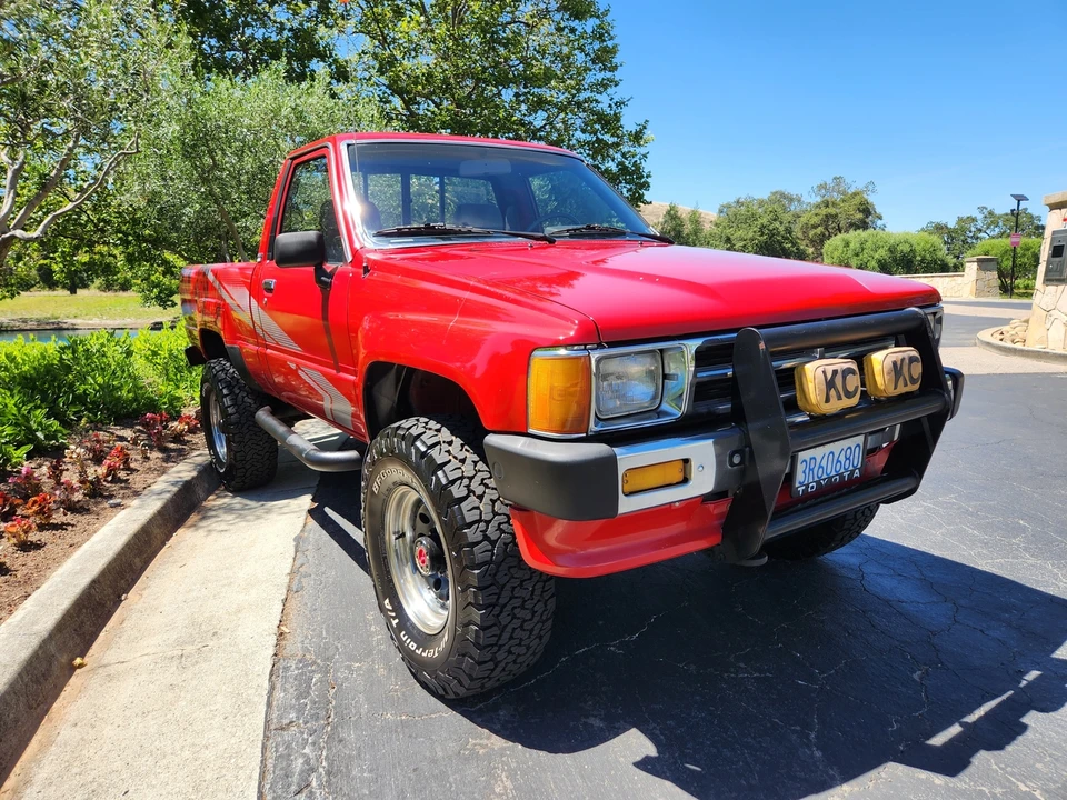 1988 Toyota Hilux 4th Gen - Image 20 of 31