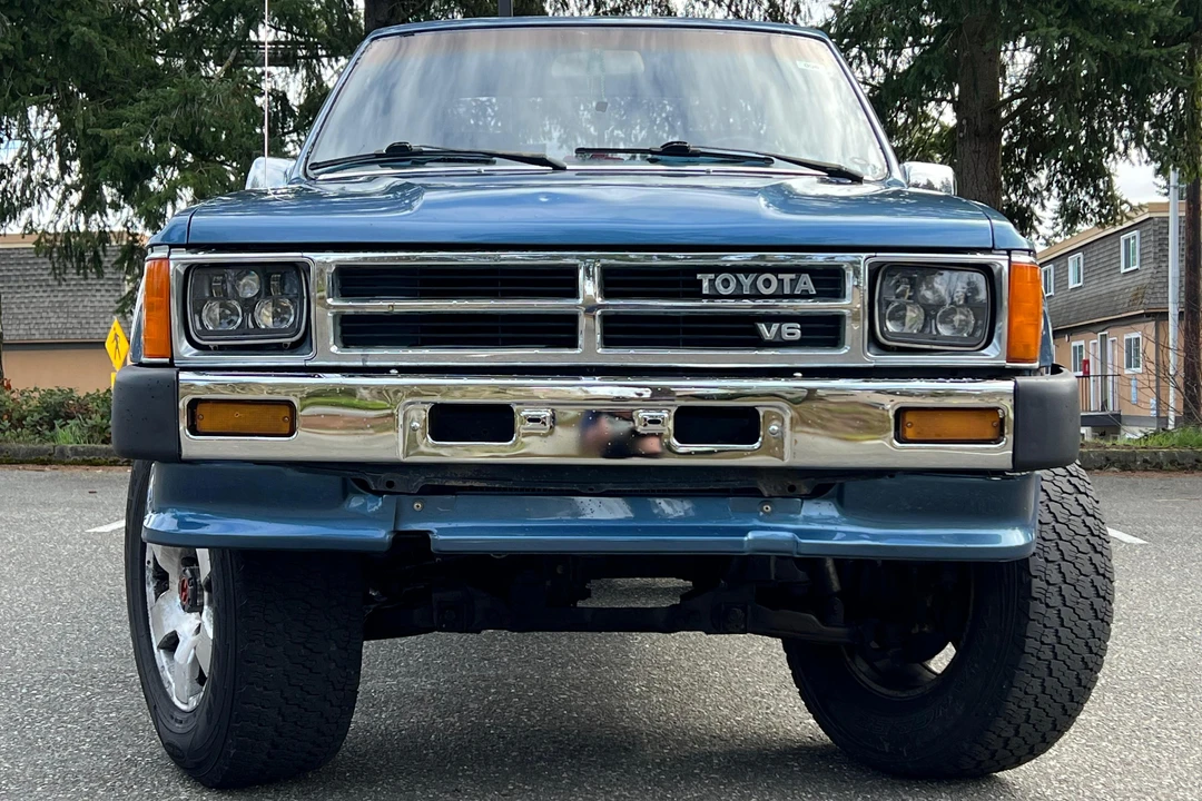 1988 Toyota Hilux 4th Gen - Image 2 of 31
