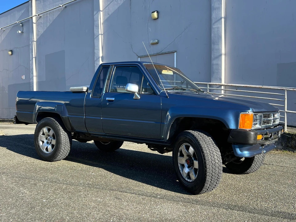 1988 Toyota Hilux 4th Gen - Image 26 of 31