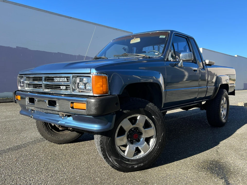 1988 Toyota Hilux 4th Gen - Image 19 of 31