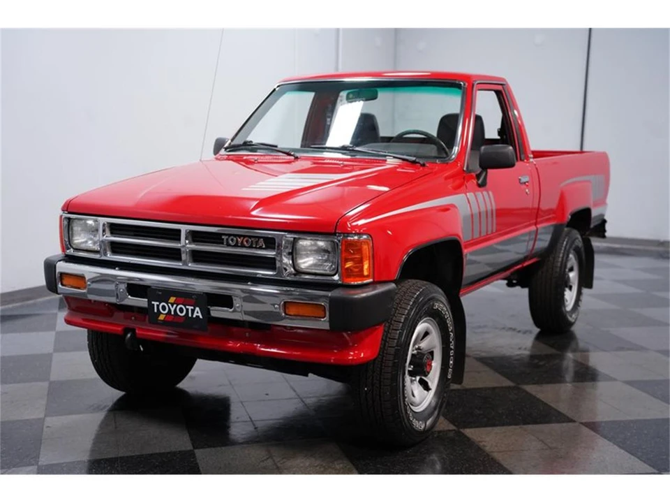 1988 Toyota Hilux 4th Gen - Image 17 of 31