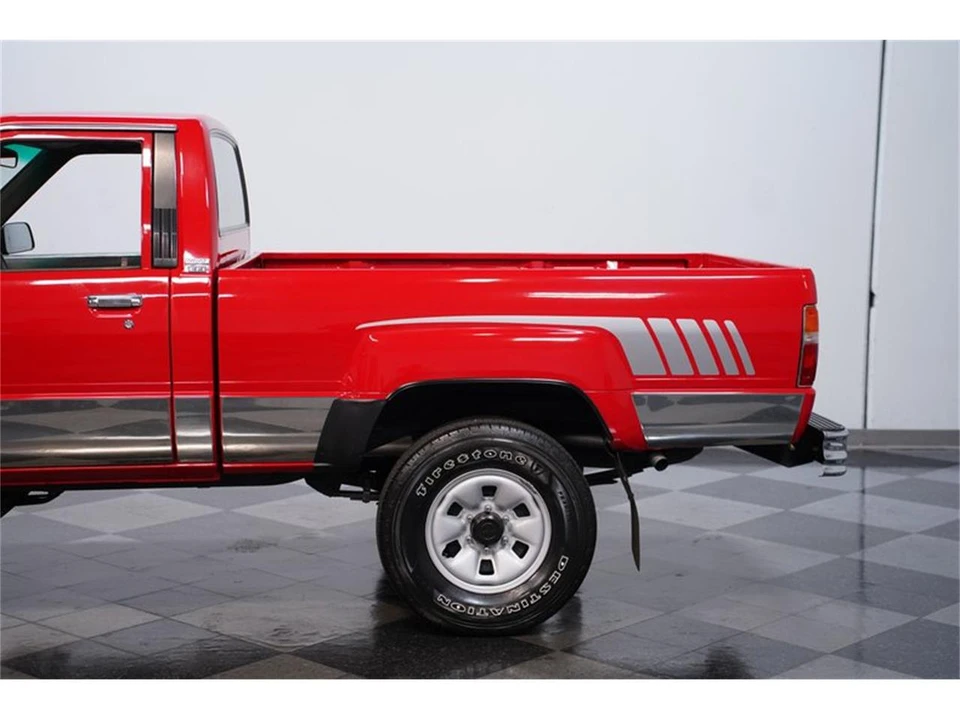 1988 Toyota Hilux 4th Gen - Image 21 of 31