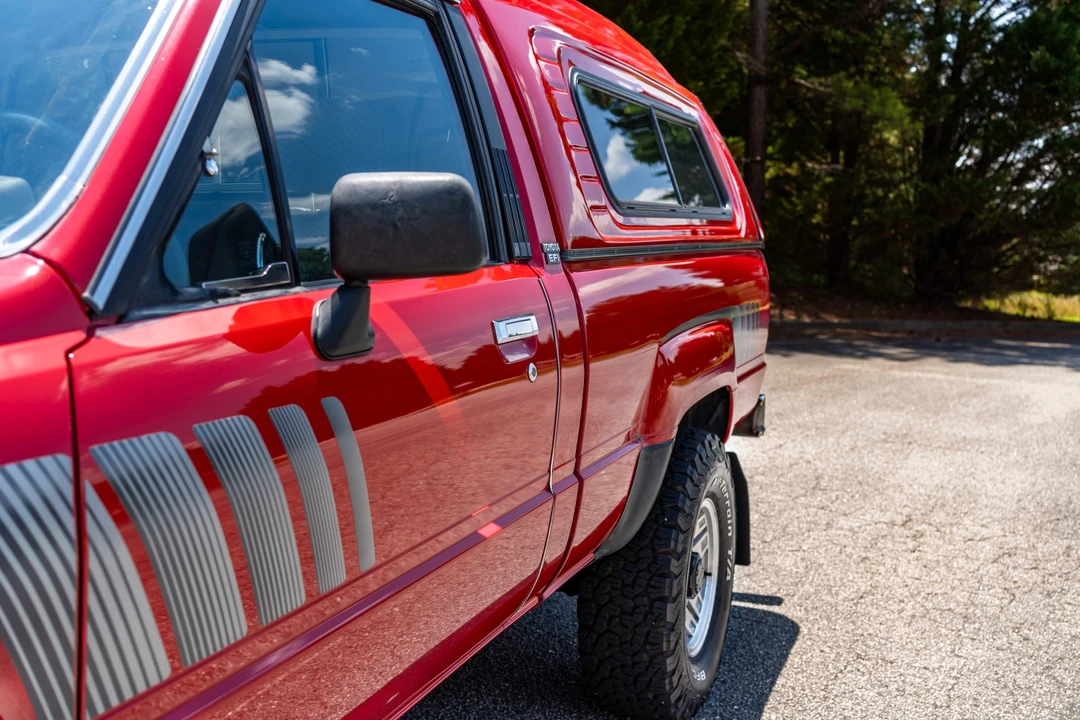 1988 Toyota Hilux 4th Gen - Image 17 of 31