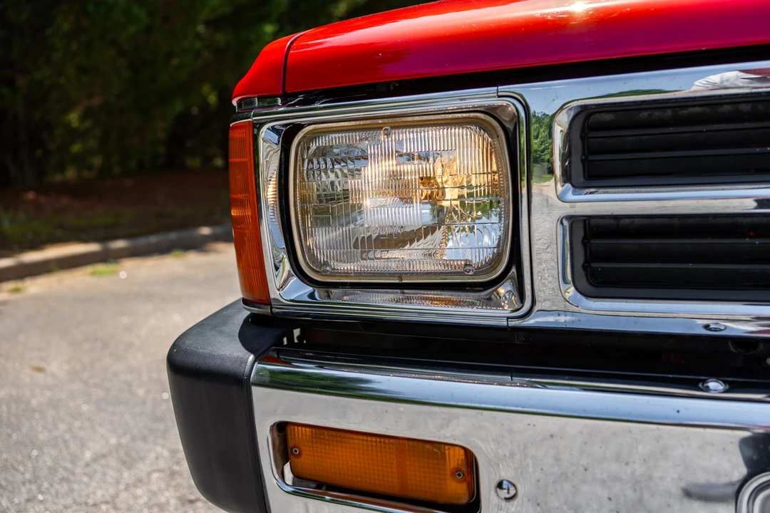 1988 Toyota Hilux 4th Gen - Image 12 of 31