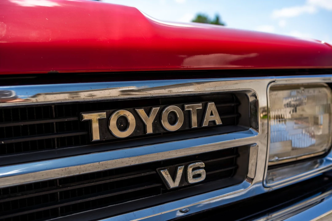 1988 Toyota Hilux 4th Gen - Image 14 of 31