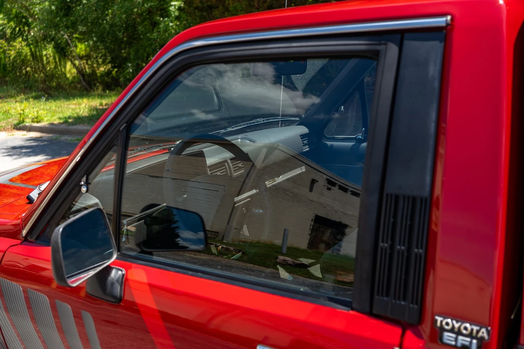1988 Toyota Hilux 4th Gen - Image 20 of 31