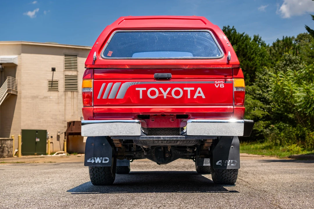 1988 Toyota Hilux 4th Gen - Image 5 of 31