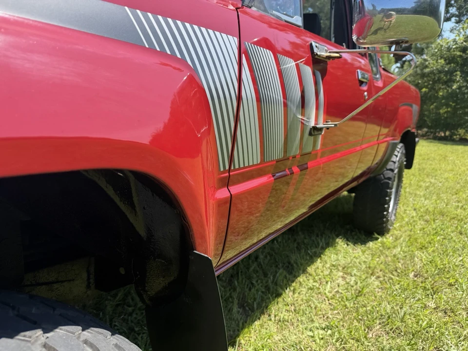 1988 Toyota Hilux 4th Gen - Image 14 of 24