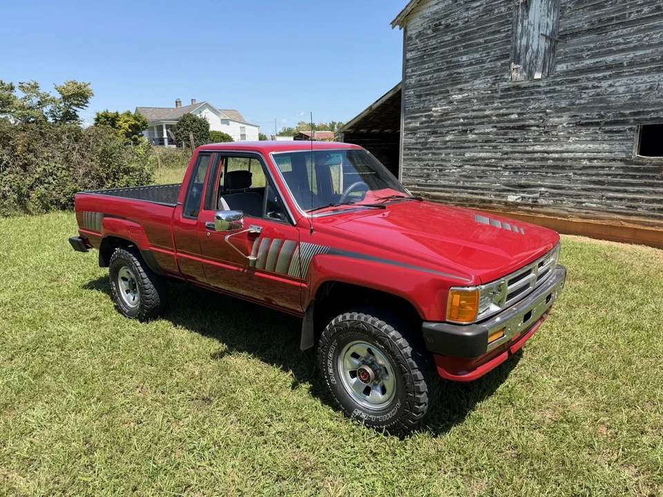1988 Toyota Hilux 4th Gen - Image 6 of 24