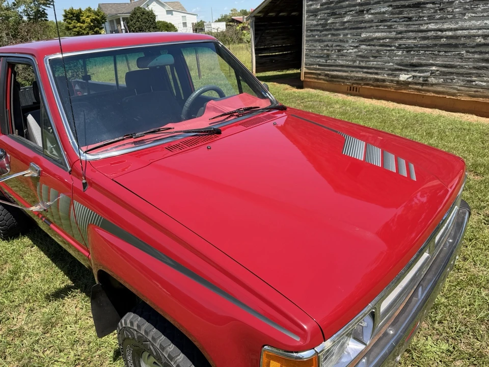 1988 Toyota Hilux 4th Gen - Image 19 of 24