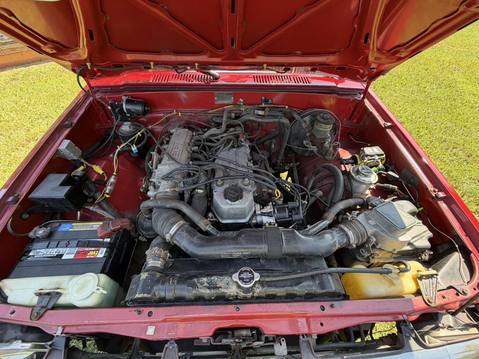 1988 Toyota Hilux 4th Gen - Image 20 of 24