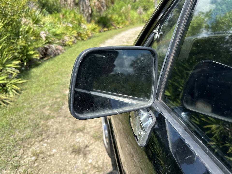 1988 Toyota Hilux 4th Gen - Image 29 of 31