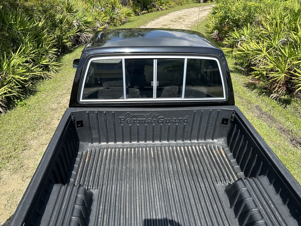 1988 Toyota Hilux 4th Gen - Image 14 of 31