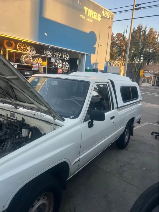 1988 Toyota Dolphin - Image 8 of 10