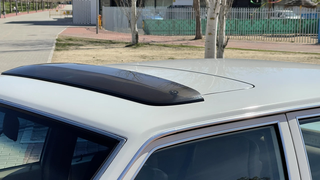 1988 Volvo 740 - Image 19 of 31