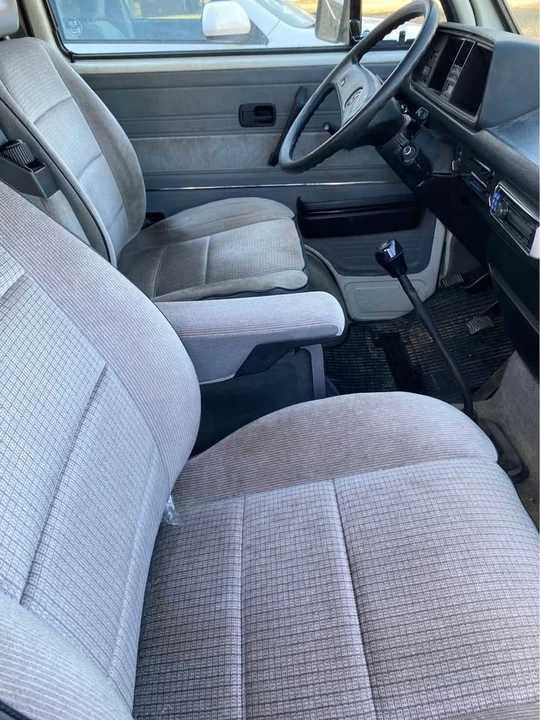 1988 Volkswagen Vanagon - Image 7 of 10