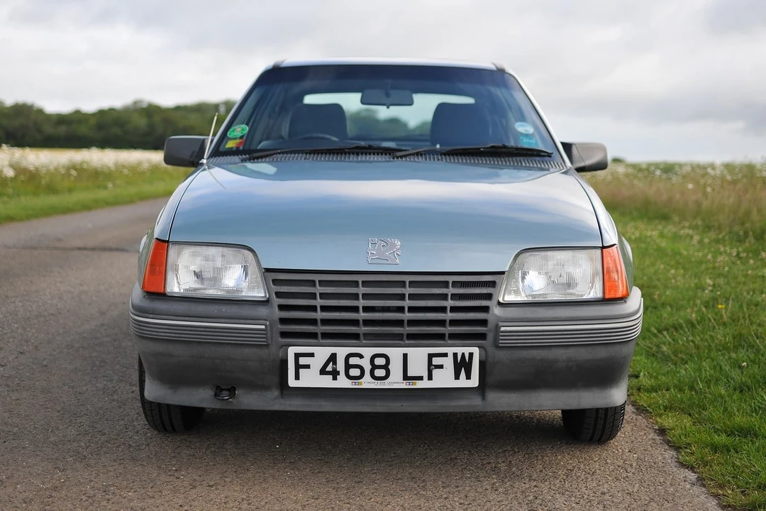 1988 Vauxhall - Image 2 of 30