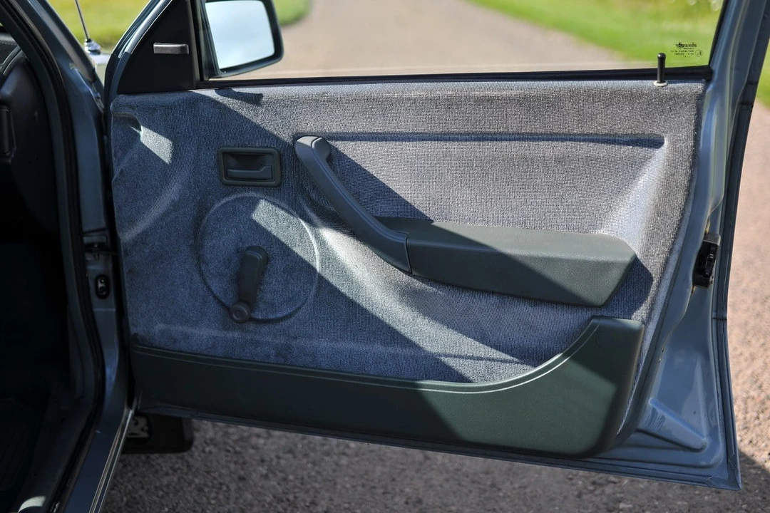 1988 Vauxhall - Image 14 of 30