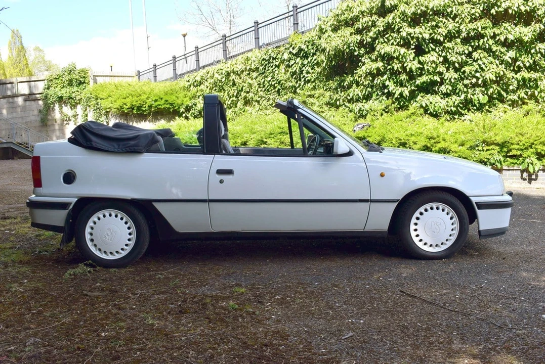 1988 Vauxhall - Image 9 of 30