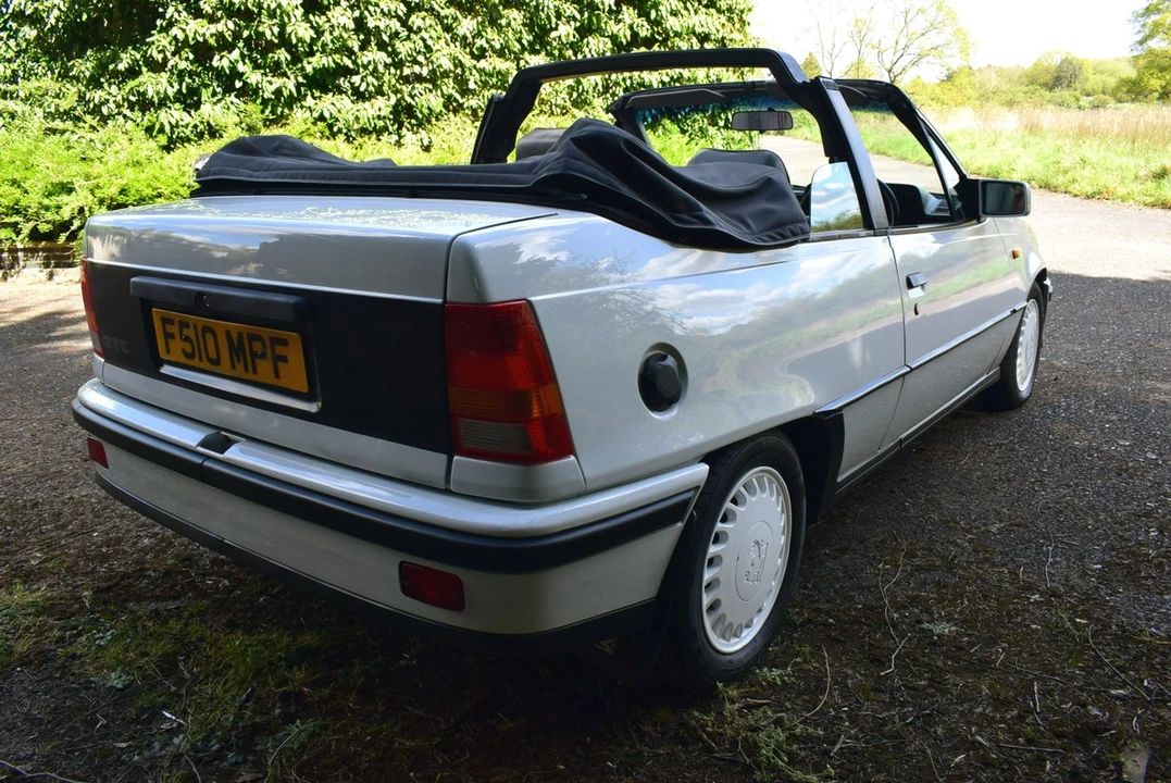 1988 Vauxhall - Image 12 of 30