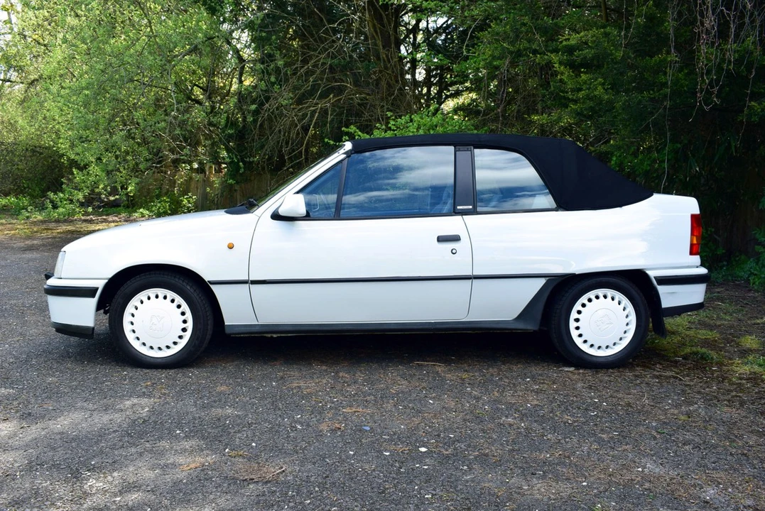 1988 Vauxhall - Image 8 of 30